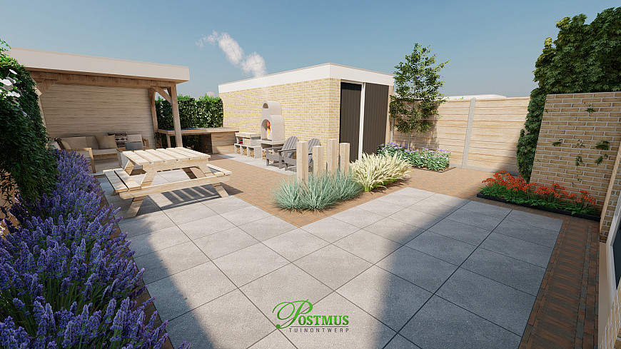 Een terras omringd door bloemen